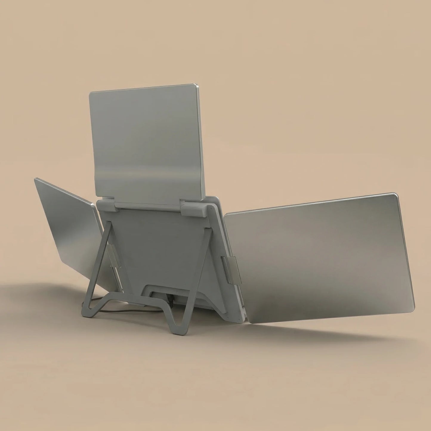 Lumis Trio - One-Cable Triple Monitor