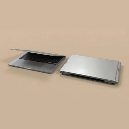 Lumis Trio - One-Cable Triple Monitor